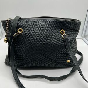 Bally‎ Quilted Lambskin Leather Gold Hardware Shoulder Bag Made in Italy
